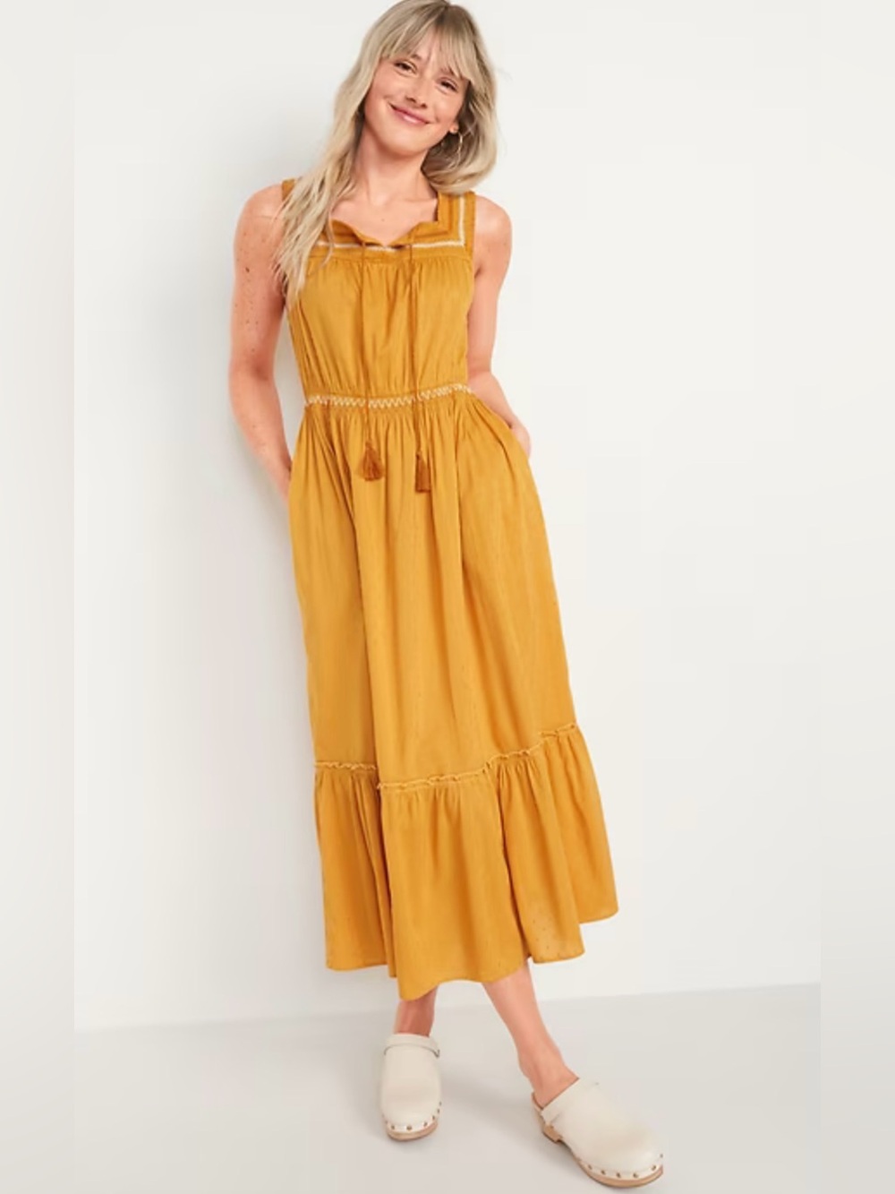 Sleeveless Waist-Defined Sunflower Gold Embroidered Clip-Dot Maxi Dress M